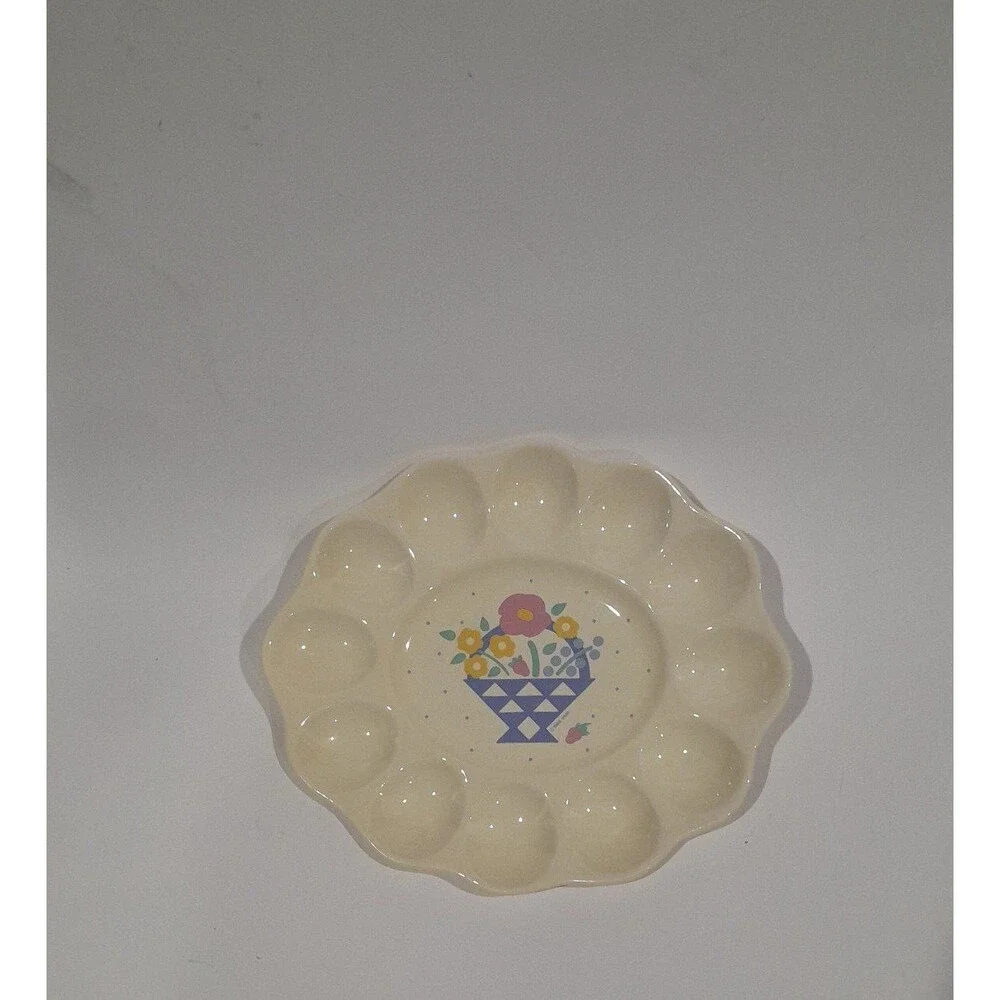 Vintage Treasure Craft Egg Plate